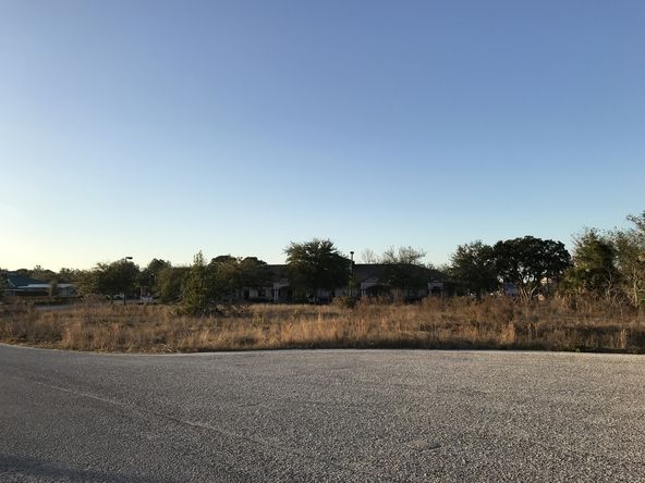 Bayonet Point Medical Office Site: 13734 Office Park Ct, Hudson, FL 34667